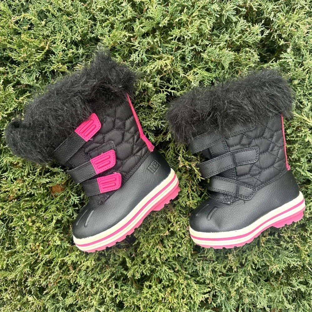 Rugged Outback Baby Girl Faux Fur Trimmed Snow Boots‎ Size 5 Black